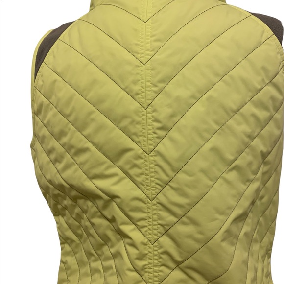 5 for $30. Columbia Vest - Picture 7 of 12